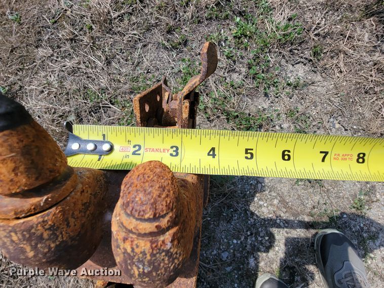 image for item KD9590 Bobcat LT304 skid steer trencher