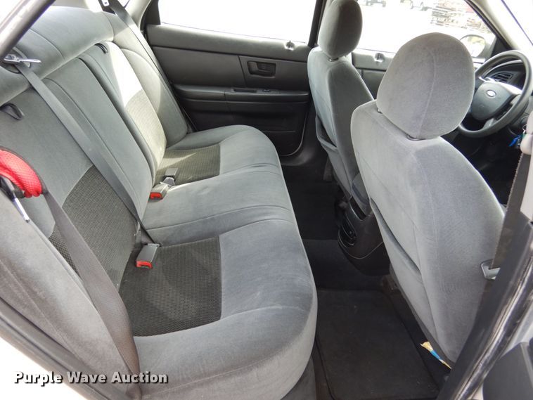 image for item KI9485 2005 Ford Taurus SE