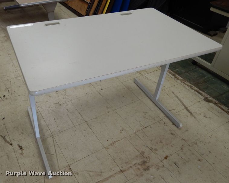 image for item KI9502 (10) drafting tables