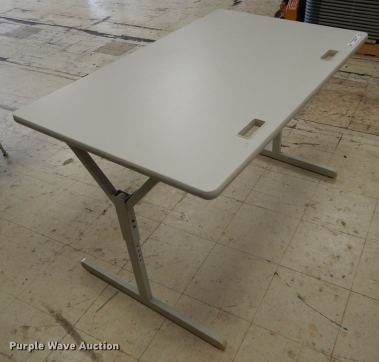 image for item KI9502 (10) drafting tables