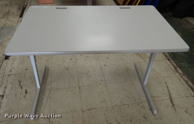image for item KI9502 (10) drafting tables