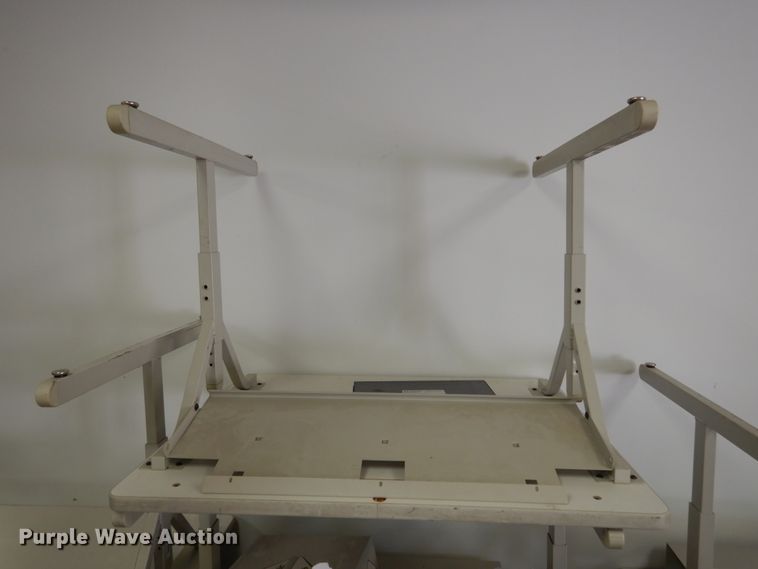 image for item KI9502 (10) drafting tables