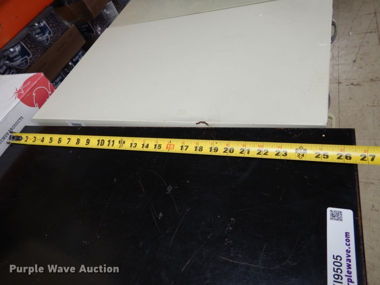 image for item KI9505 (7) filing cabinets