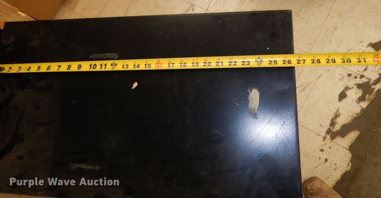 image for item KI9506 (6) filing cabinets