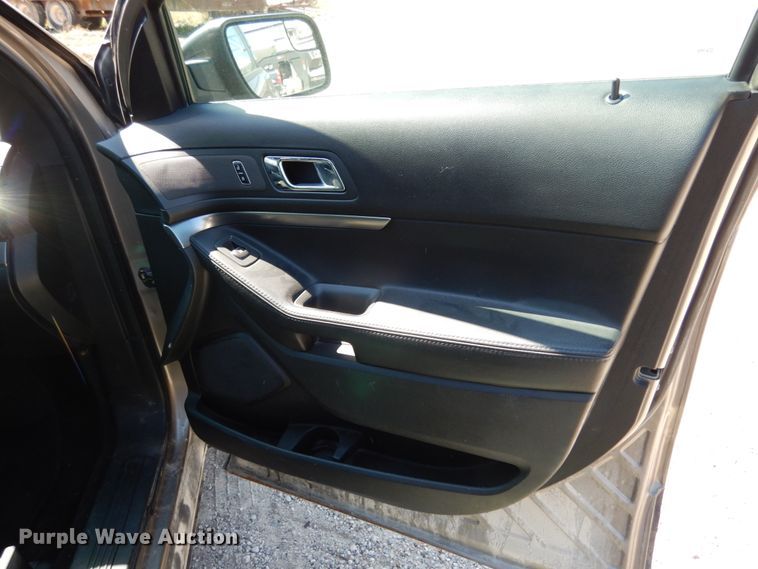 image for item KI9515 2016 Ford Explorer Police Interceptor  SUV