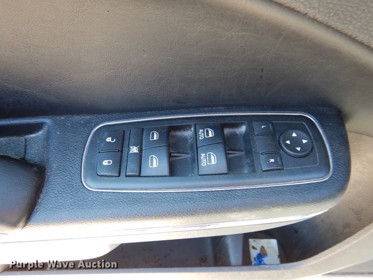 image for item KI9516 2013 Dodge Charger Police