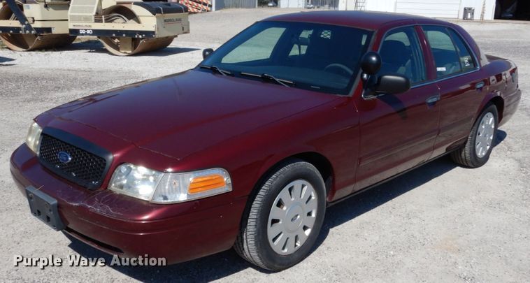 image for item KI9518 2010 Ford Crown Victoria Police Interceptor