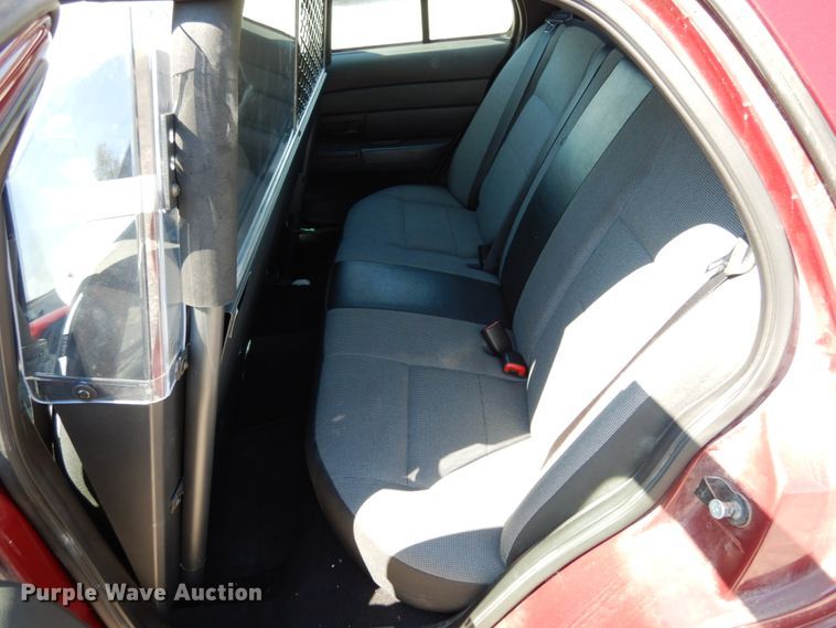 image for item KI9518 2010 Ford Crown Victoria Police Interceptor