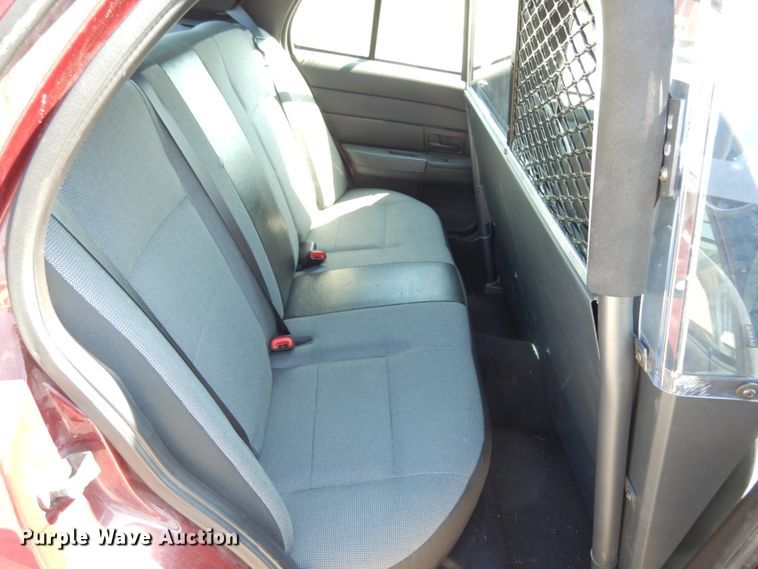 image for item KI9518 2010 Ford Crown Victoria Police Interceptor