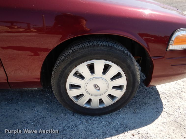 image for item KI9518 2010 Ford Crown Victoria Police Interceptor