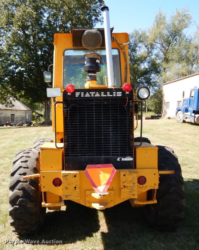 image for item KI9530 1976 Fiat-Allis FG85  motor grader