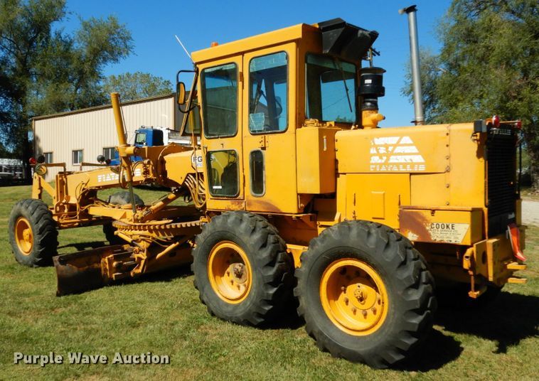 image for item KI9530 1976 Fiat-Allis FG85  motor grader