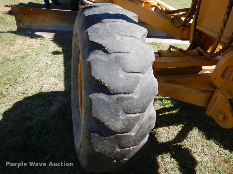 image for item KI9530 1976 Fiat-Allis FG85  motor grader