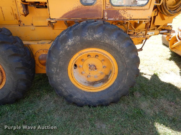 image for item KI9530 1976 Fiat-Allis FG85  motor grader