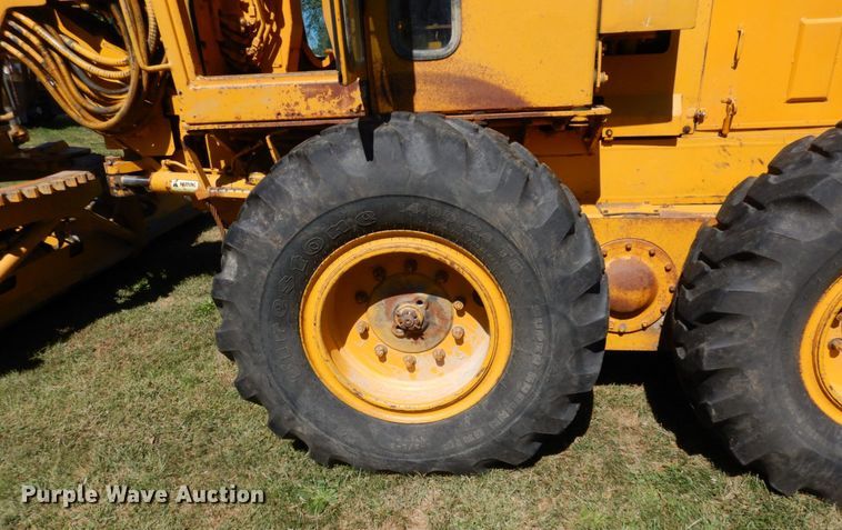 image for item KI9530 1976 Fiat-Allis FG85  motor grader