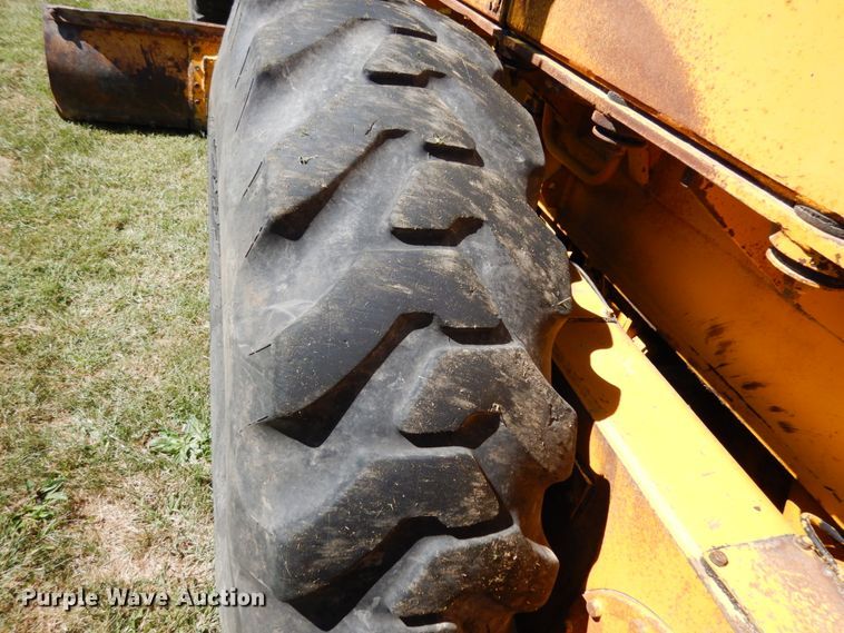 image for item KI9530 1976 Fiat-Allis FG85  motor grader