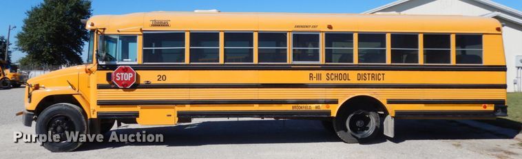 image for item KI9531 2003 Freightliner FS65 Thomas Built  school bus