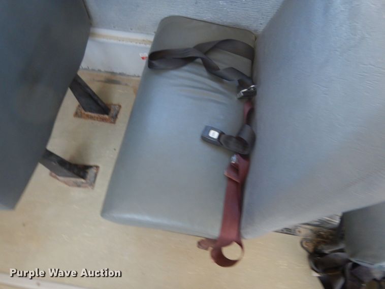 image for item KI9531 2003 Freightliner FS65 Thomas Built  school bus