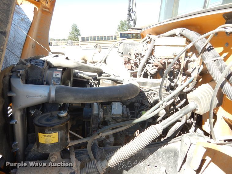 image for item KI9531 2003 Freightliner FS65 Thomas Built  school bus