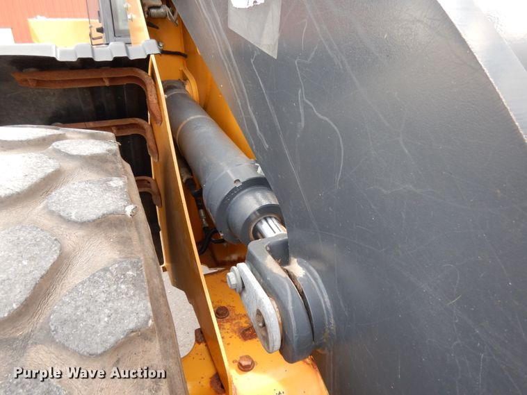 image for item KI9535 2016 John Deere 544K  wheel loader