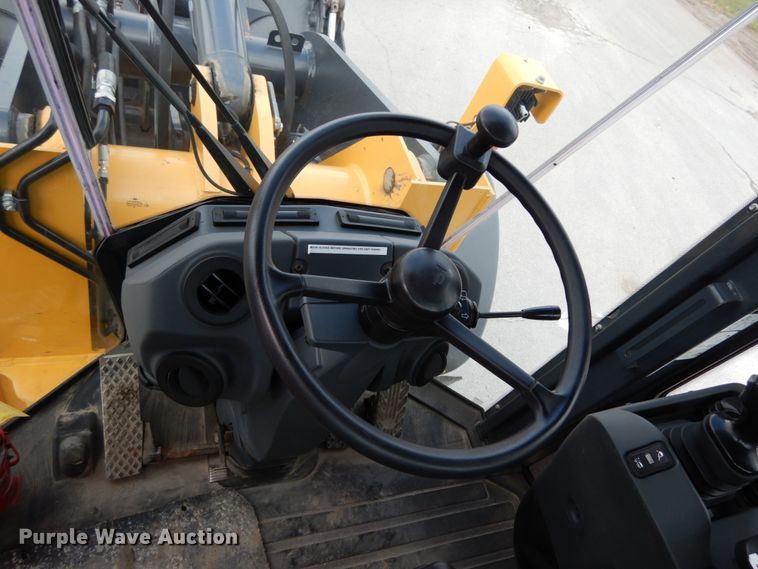 image for item KI9535 2016 John Deere 544K  wheel loader