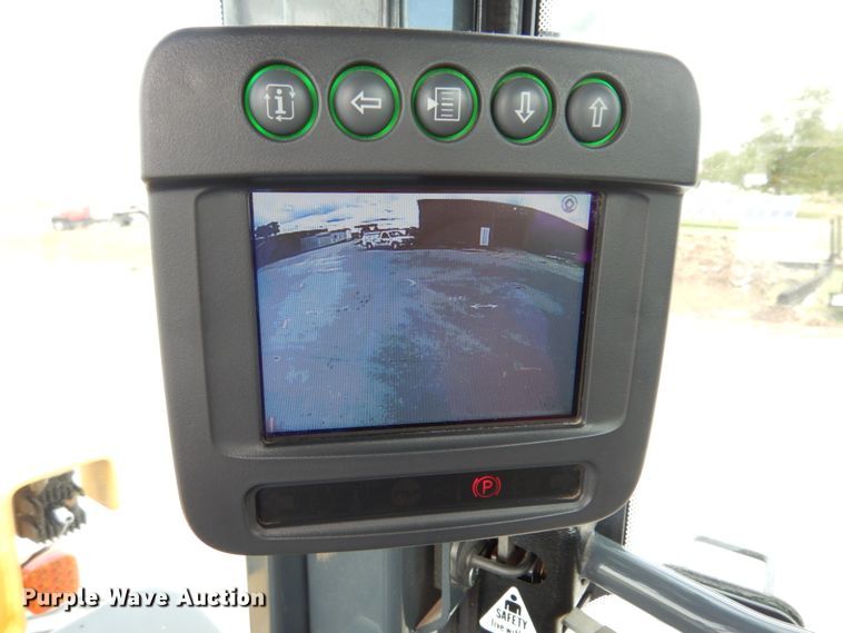 image for item KI9535 2016 John Deere 544K  wheel loader