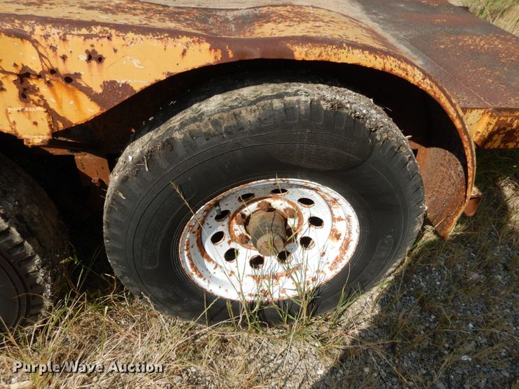 image for item KI9539 1994 Maxwell  utility trailer