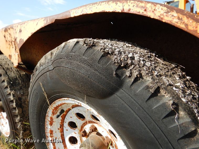 image for item KI9539 1994 Maxwell  utility trailer