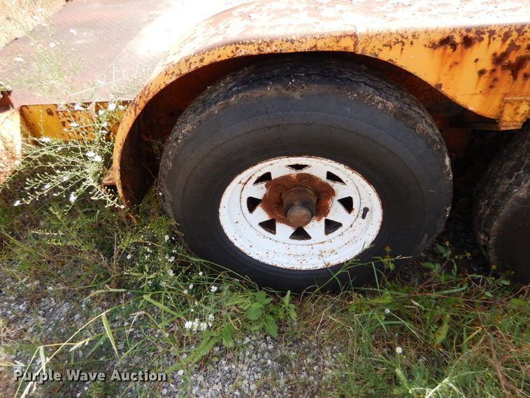 image for item KI9539 1994 Maxwell  utility trailer