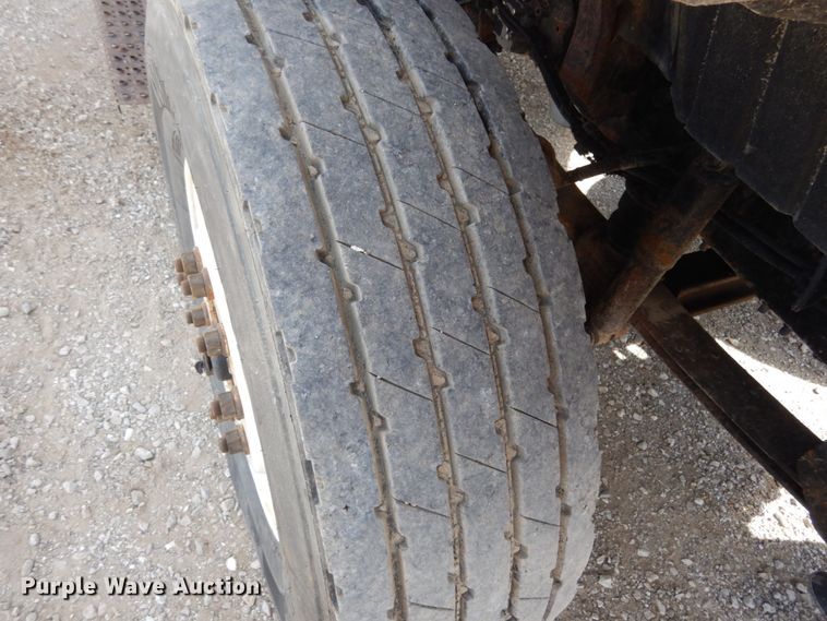 image for item KI9540 2006 International WorkStar 7400  dump truck