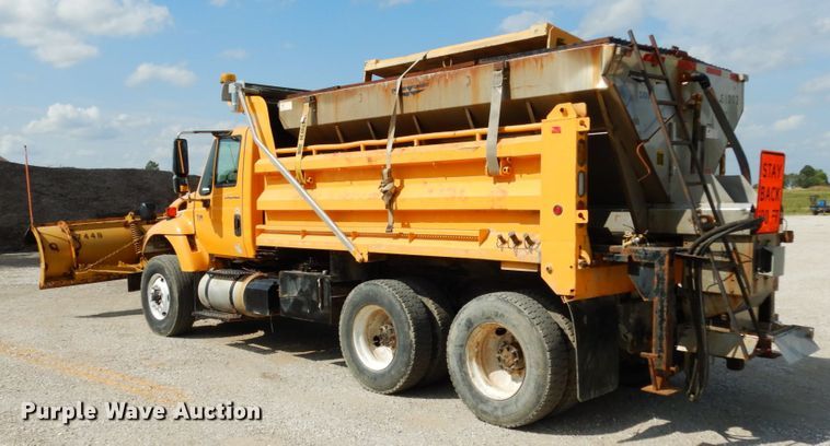 image for item KI9542 2006 International WorkStar 7500  dump truck