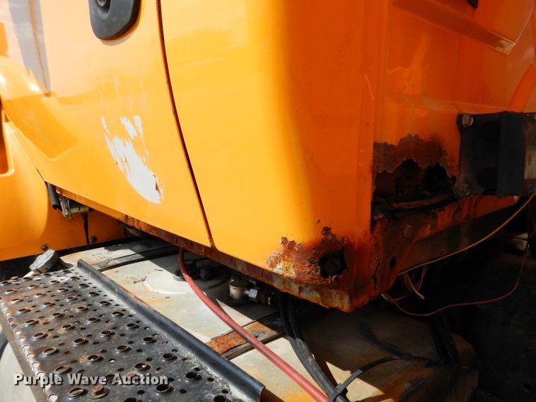 image for item KI9542 2006 International WorkStar 7500  dump truck