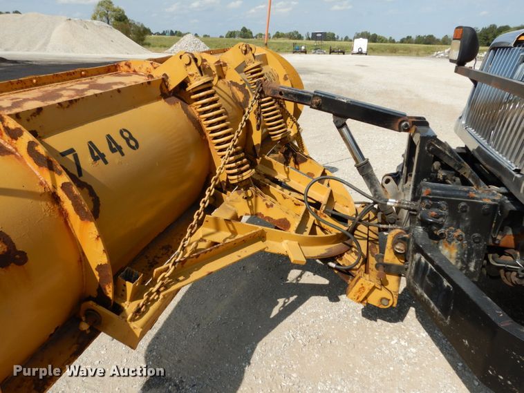 image for item KI9542 2006 International WorkStar 7500  dump truck