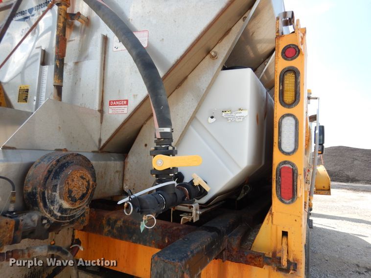 image for item KI9542 2006 International WorkStar 7500  dump truck