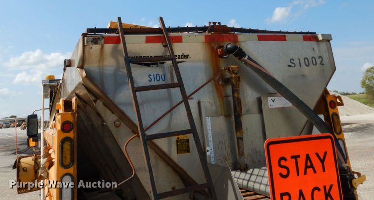 image for item KI9542 2006 International WorkStar 7500  dump truck