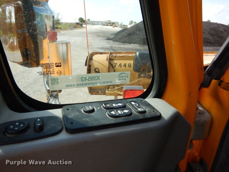 image for item KI9542 2006 International WorkStar 7500  dump truck