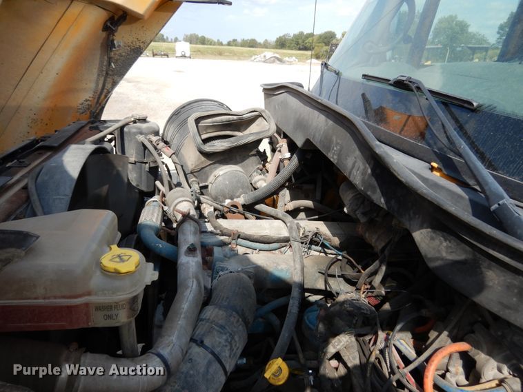 image for item KI9542 2006 International WorkStar 7500  dump truck