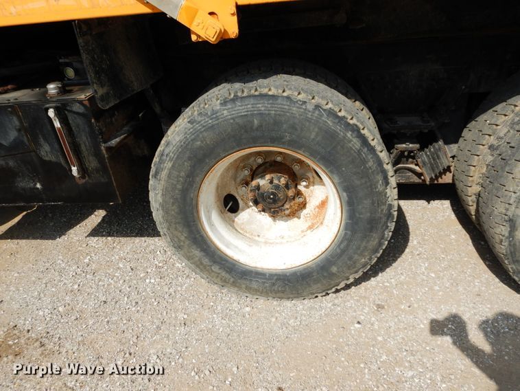 image for item KI9542 2006 International WorkStar 7500  dump truck