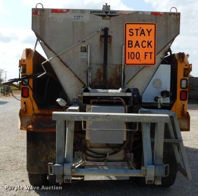 image for item KI9544 2004 International WorkStar 7500  dump truck