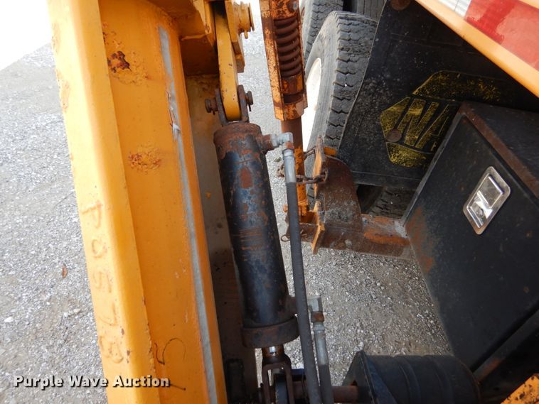 image for item KI9544 2004 International WorkStar 7500  dump truck