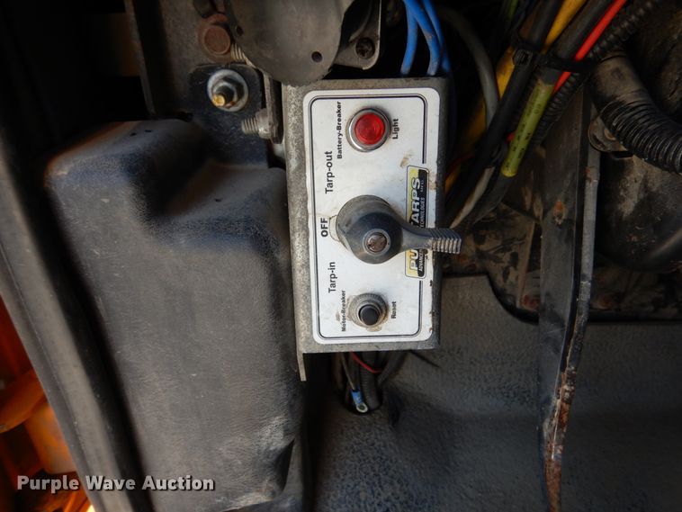 image for item KI9544 2004 International WorkStar 7500  dump truck