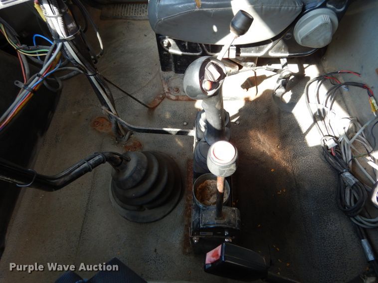 image for item KI9544 2004 International WorkStar 7500  dump truck