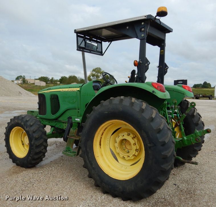 image for item KI9545 2002 John Deere 6420  MFWD tractor