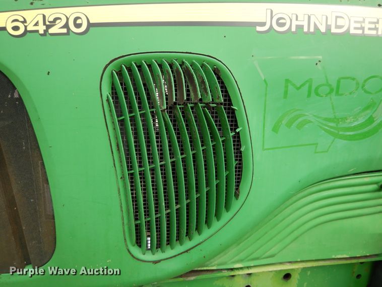 image for item KI9545 2002 John Deere 6420  MFWD tractor