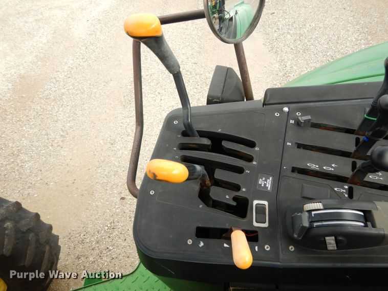 image for item KI9545 2002 John Deere 6420  MFWD tractor