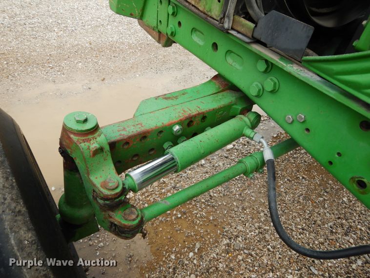 image for item KI9546 2002 John Deere 6420  tractor