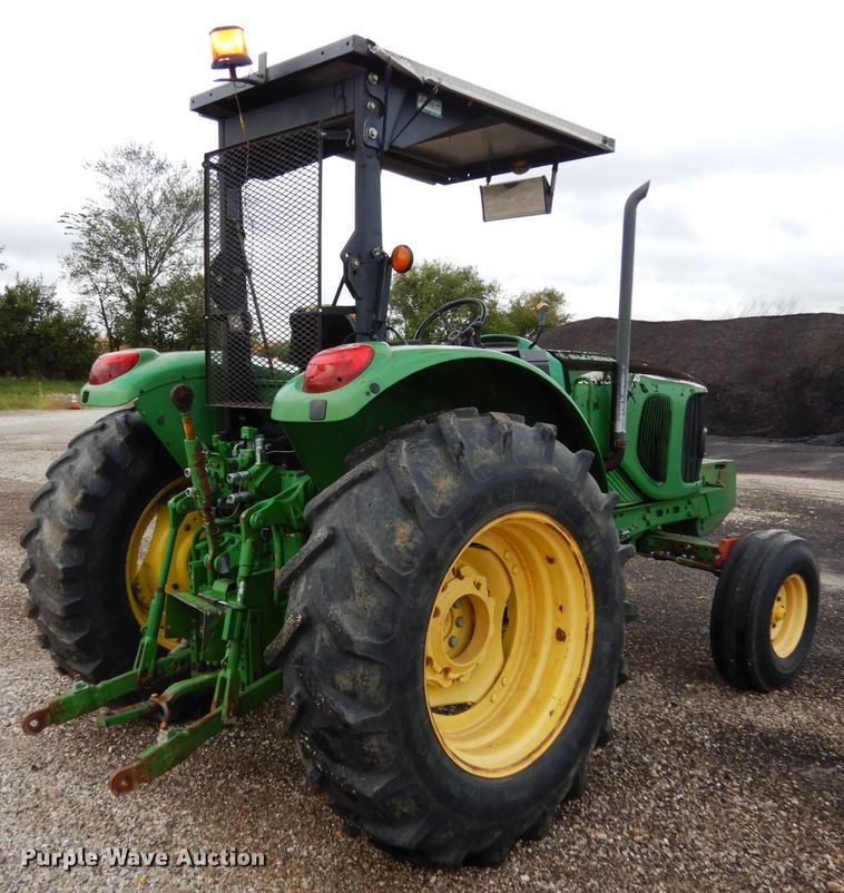 image for item KI9547 John Deere 6415  tractor