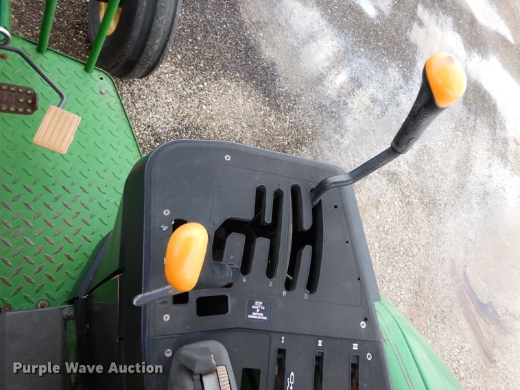 image for item KI9547 John Deere 6415  tractor