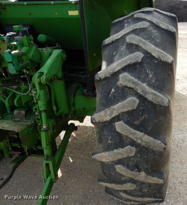 image for item KI9550 John Deere 6410  tractor