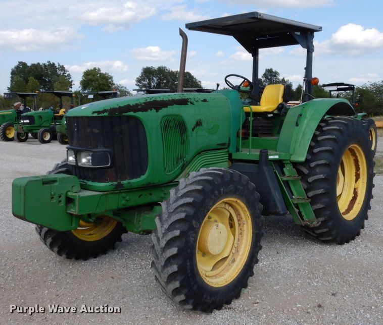 image for item KI9552 2003 John Deere 6615  MFWD tractor
